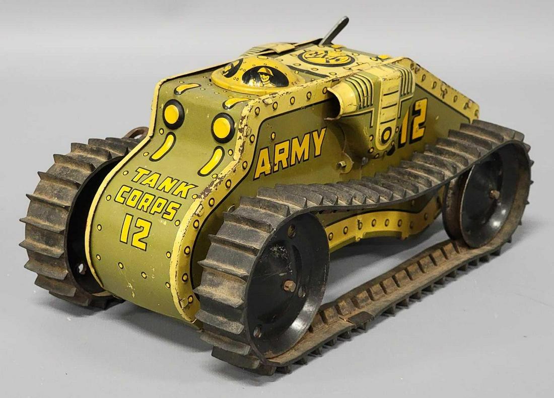 1950's Marx Tin Litho E-12 Toy Wind Up Tank (1 of 7)