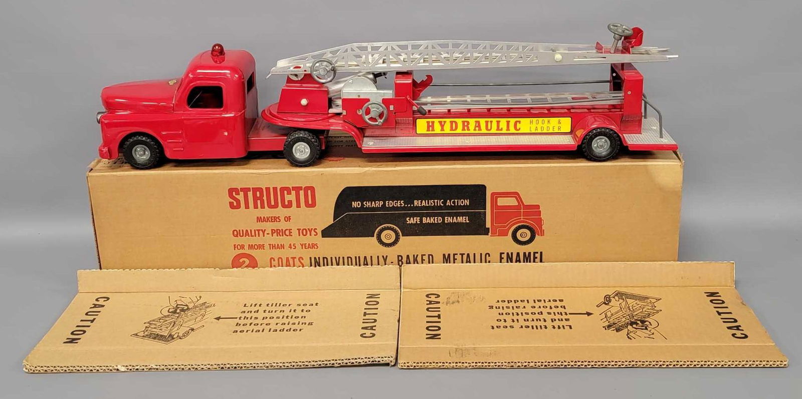 Original #265 Structo Hydraulic Hook and Ladder  truck in original box with inserts (1 of 10)