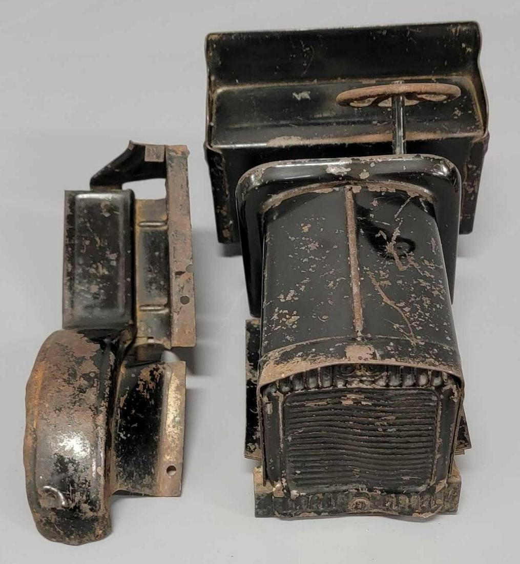 Rare large 1920 Steelcraft pressed steel GMC truck parts (1 of 7)