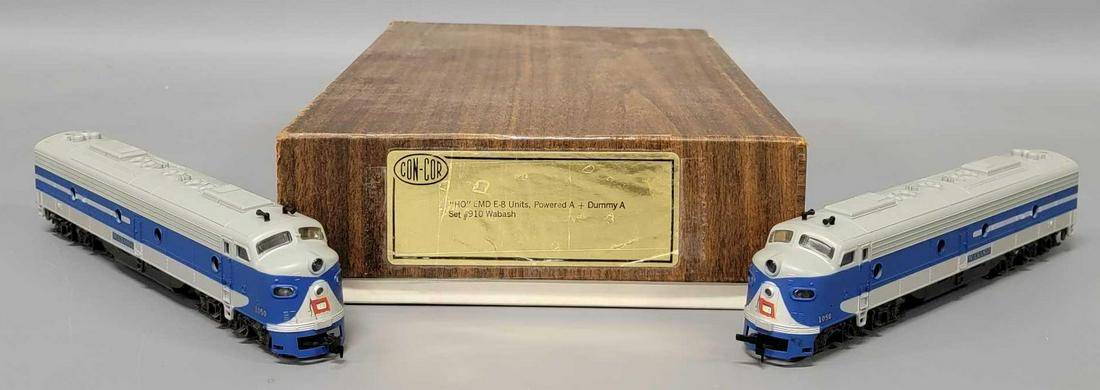 Con Cor Rivarossi HO scale Wabash EMD E8 AA diesel locomotive set in original box: Con Cor Rivarossi HO scale Wabash EMD E8 AA diesel locomotive set in original box. Trains are C9 and appear unrun in an excellent original box with nice foam insert but no paperwork.