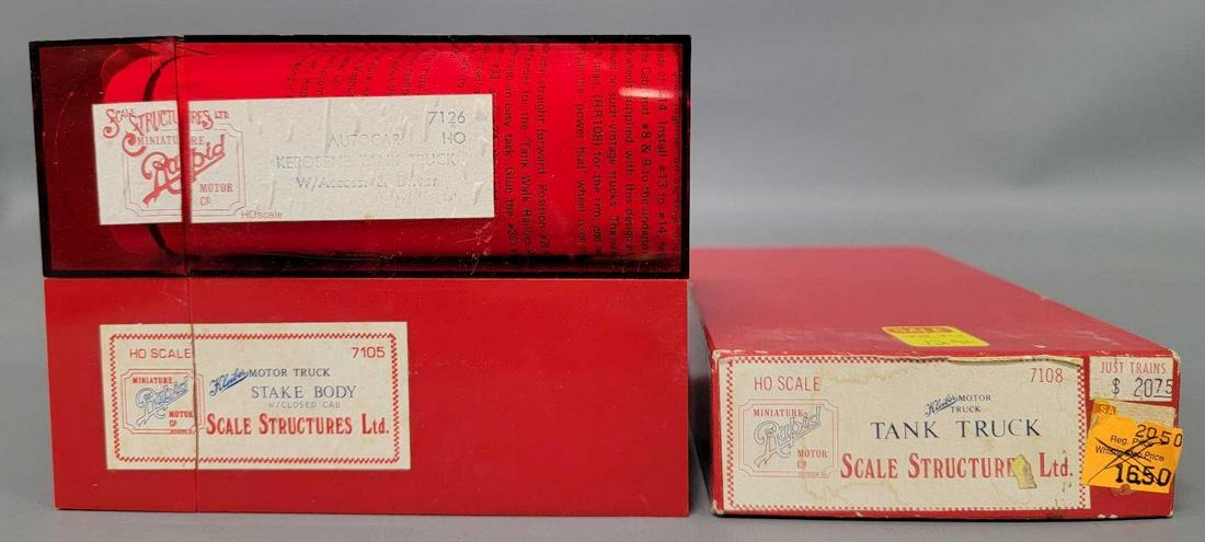 Three Scale Structures HO craftsman vehicle kits (1 of 4)