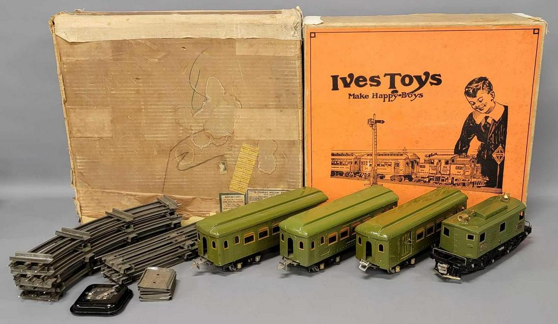 Boxed Ives wide gauge Charles William Stores 692S electric passenger set (1 of 13)