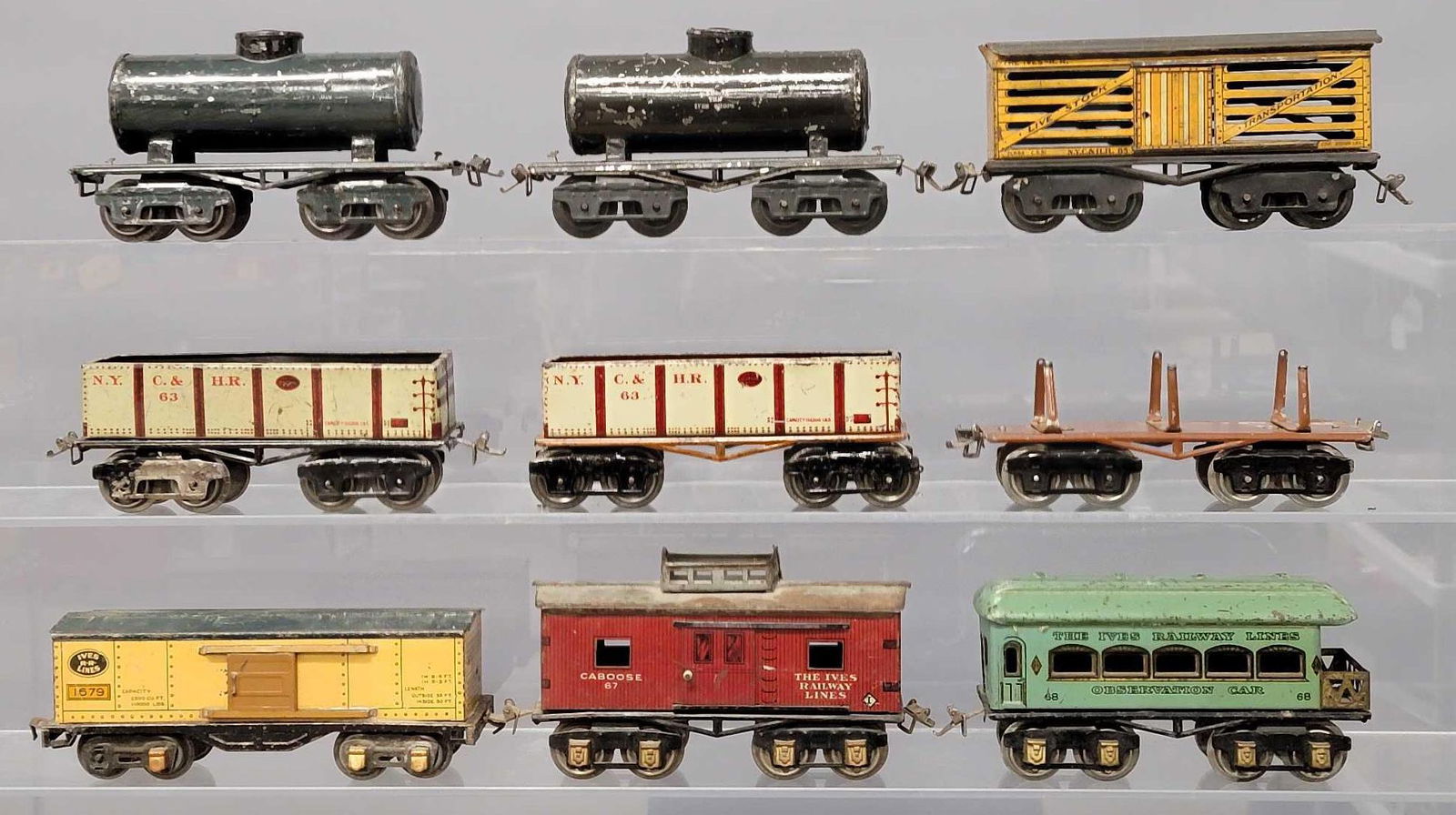 Nine Ives O gauge freight and passenger cars (1 of 5)