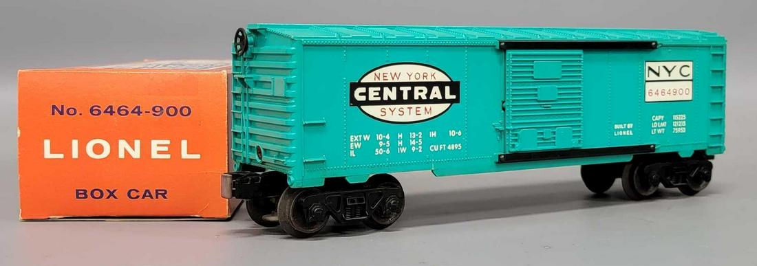 Unrun Lionel postwar O 6464-900 New York Central box car (1 of 9)