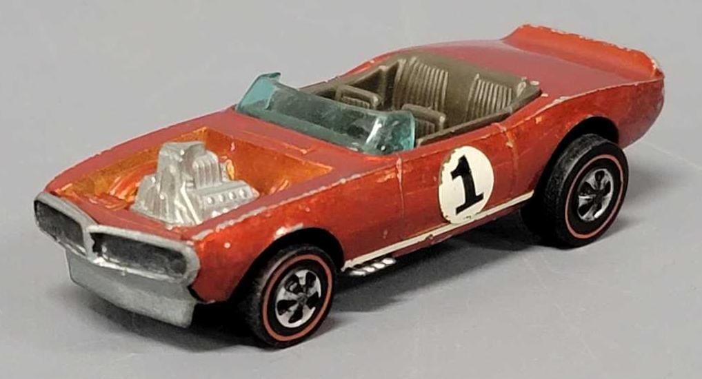 Redline Hot Wheels orange Light My Firebird: Redline Hot Wheels orange Light My Firebird, nice clean car with play wear and a mostly shiny base as seen in the photos.