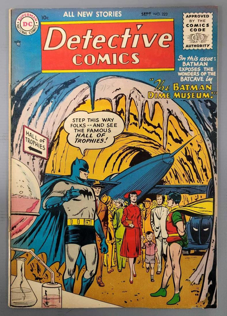 Detective Comics 223 (DC) 1955 (1 of 8)