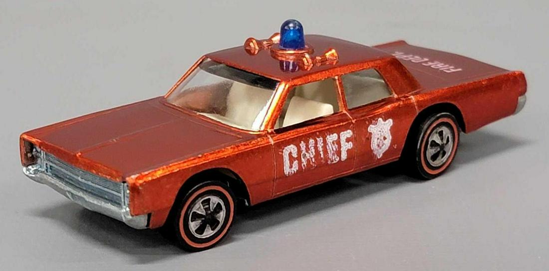 Redline Hot Wheels fire chief Cruiser: Redline Hot Wheels fire chief Cruiser, very nice but has issues with lettering on both sides and a gunmetal base as seen in the photos.