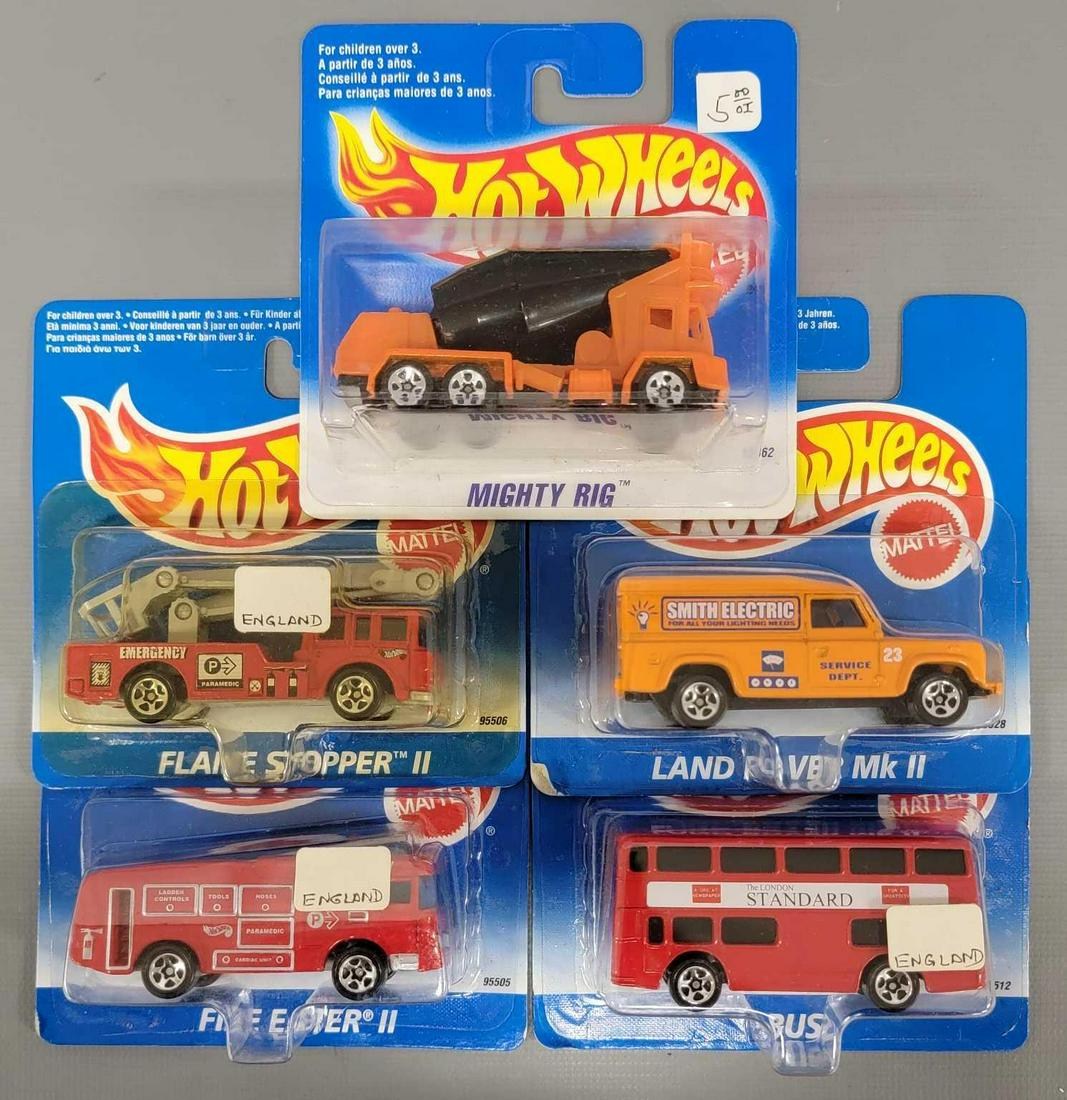 Five Hot Wheels International Short Cards: Five Hot Wheels International Short Cards. Land Rover Mk ll, Double Decker Bus, Mighty Rig, Flame Stopper ll, Fire Eater ll