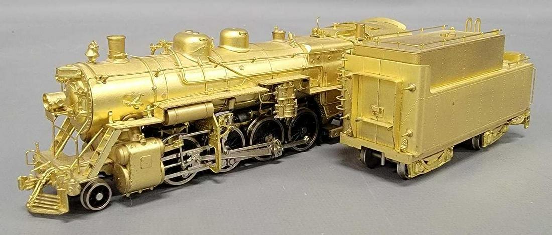 Van Hobbies Samhongsa HO scale brass Canadian National S-2 2-8-2 steam locomotive (1 of 7)