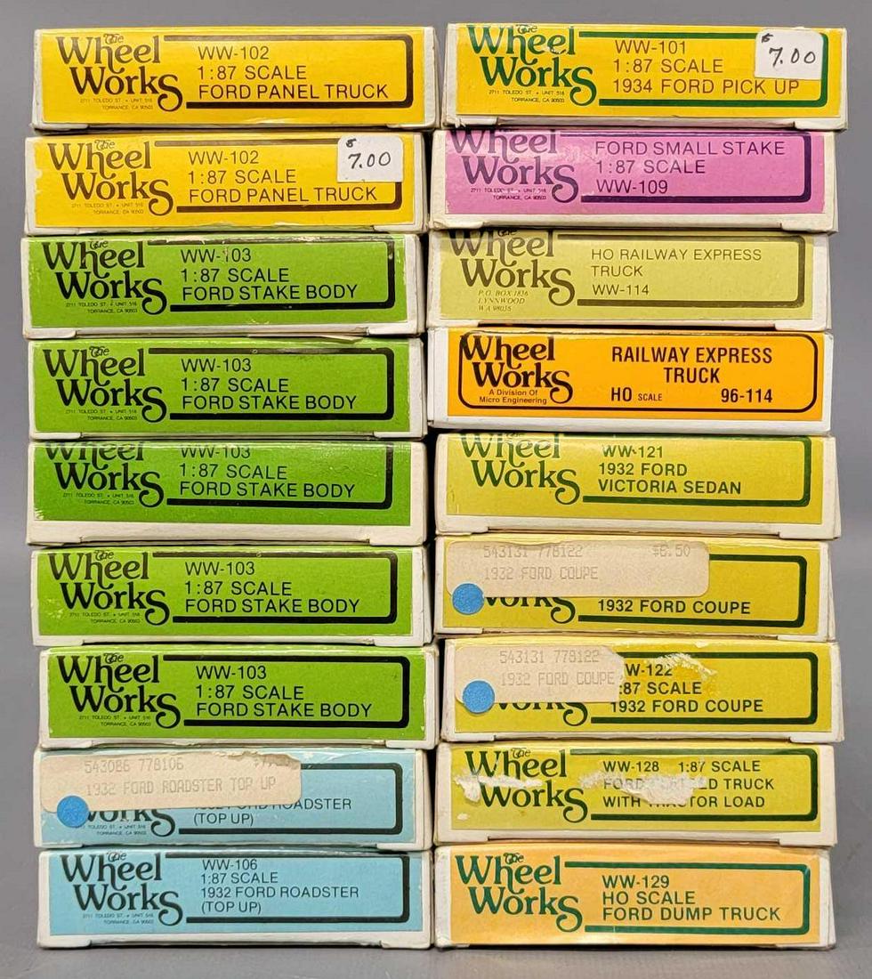 Eighteen Wheel Works 1:87 scale white metal 1930's vehicle kits in original boxes (1 of 6)