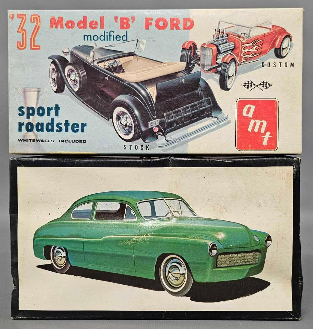 Two unbuilt AMT 1/25 scale model kits in original boxes (1 of 5)