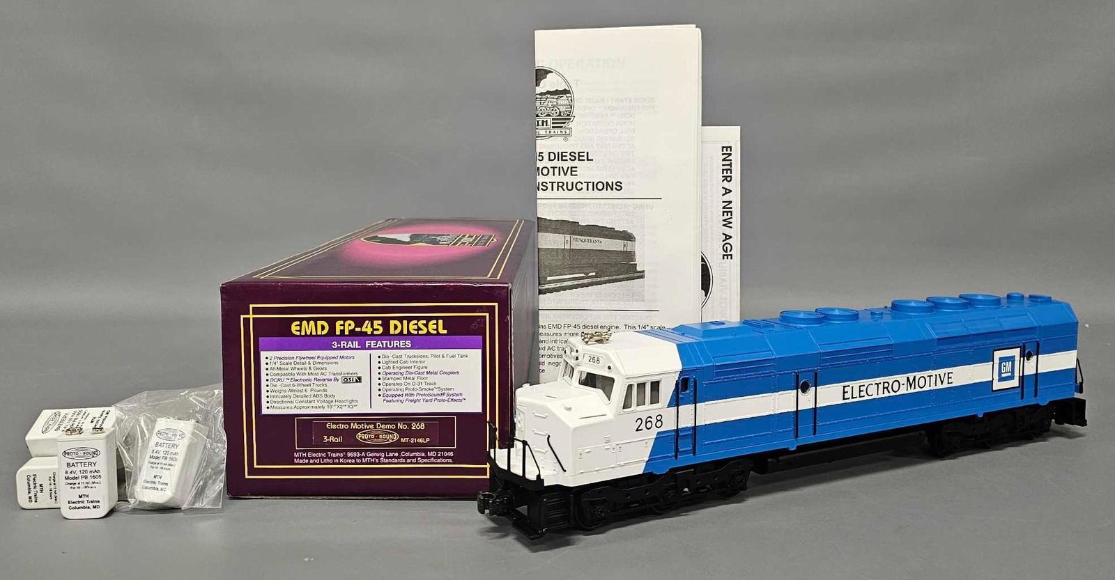 MTH Premier O gauge EMD FP-45 demonstrator diesel locomotive in original box MT-2146LP: MTH Premier O gauge EMD FP-45 demonstrator diesel locomotive in original box, stock number MT-2146LP, unit shows little to no run time and is C9 in an excellent original box with original paperwork an