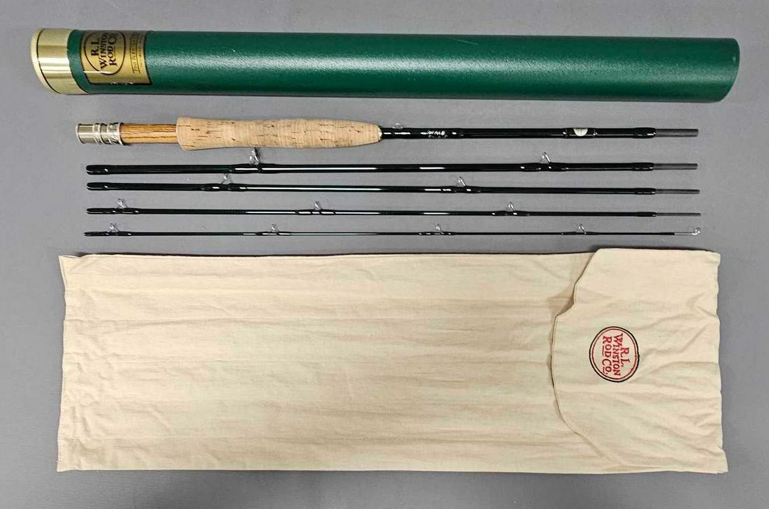 R L Winston Rod Co LT5 5 piece 8 feet 9 inch 5Wt cigar handle fly rod in tube: R L Winston Rod Co 5 piece, 8 feet 9 inch, 5 weight, cigar handle, zebra NS UL seat fly rod in tube, marked 3 1/4 oz, serial number 110401, excellent condition in a nice, clean tube as seen in the pho
