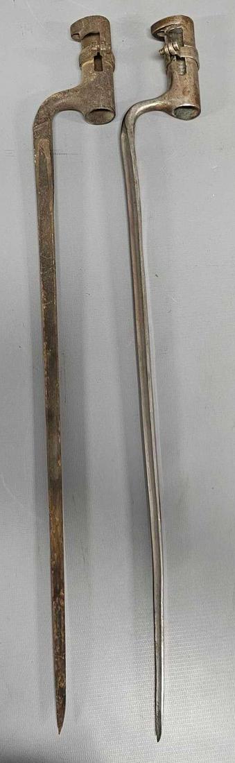Two early US rifle bayonets: Two early US rifle bayonets in very good condition as seen in the photos.