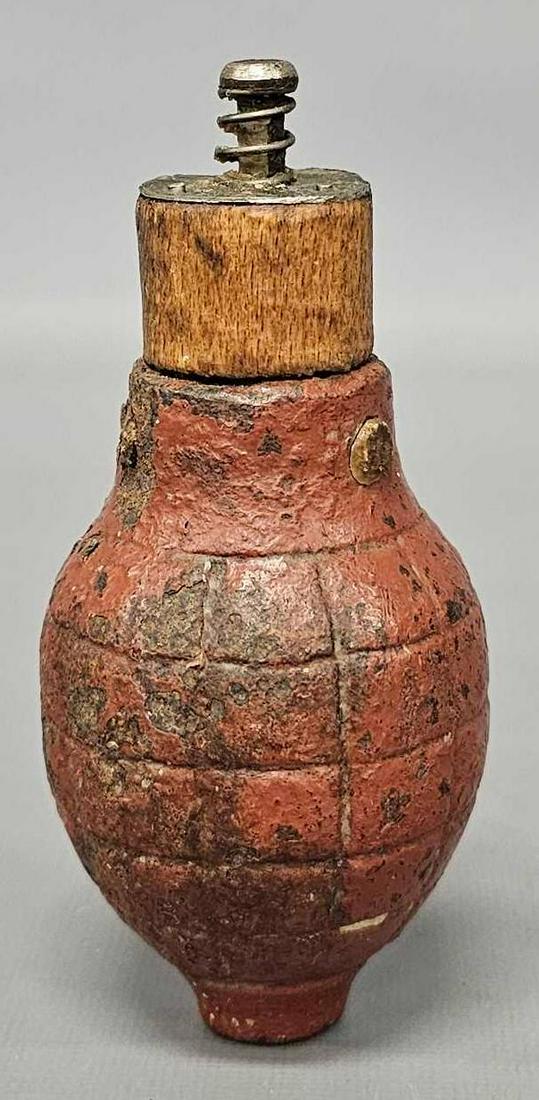 Inert WWI French lemon Citron Foug hand grenade with fuze: WWI French lemon Citron Foug hand grenade with fuze