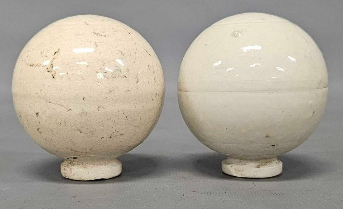 Two WWII Japanese ceramic ball grenades: Two WWII Japanese ceramic ball grenades, both are empty and in very good to excellent condition as seen in the photos.