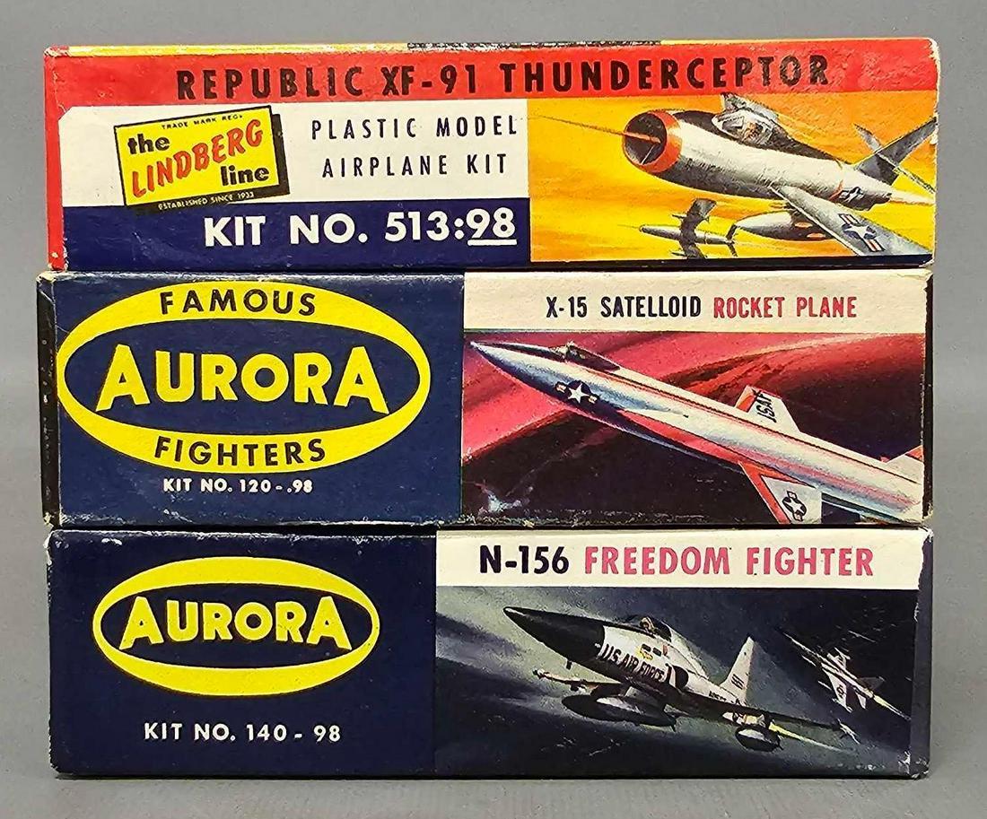 Three unbuilt 1960's jet aircraft plastic model kits (1 of 6)