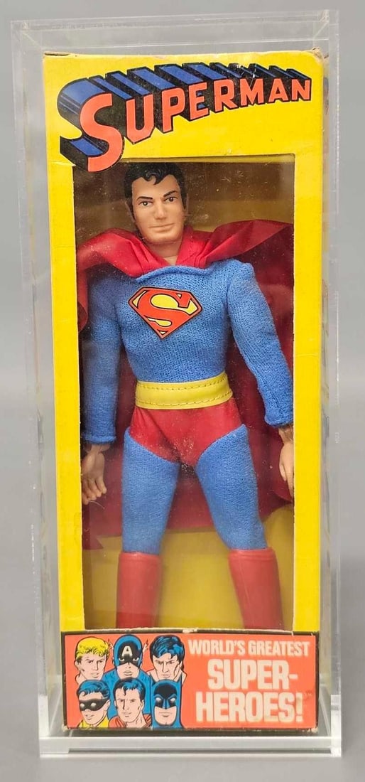 1973 Mego WGSH Superman 8 in action figure in high grade original open style box with case (1 of 7)