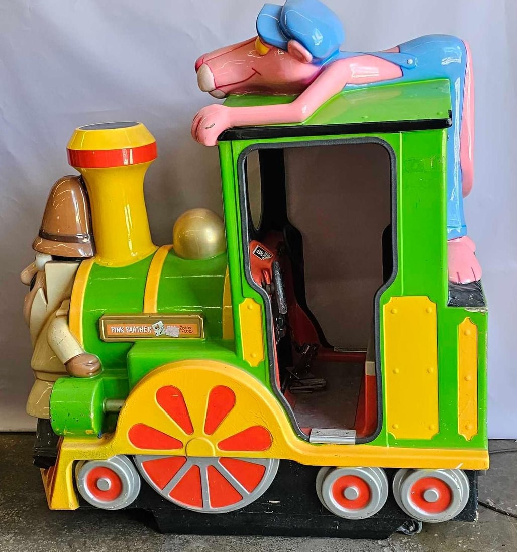 Pink Panther The Color of Cool coin operated ride (1 of 5)