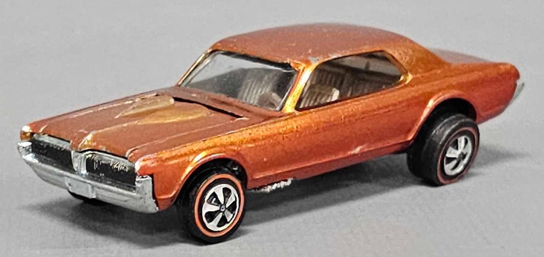 Redline Hot Wheels orange Custom Cougar (1 of 8)