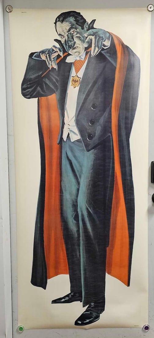 Reprint of the Famous Monsters 6 foot tall Dracula mail-away poster from magazine (1 of 4)