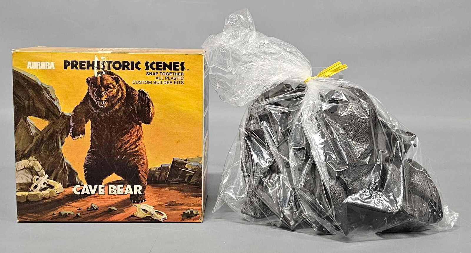 Unbuilt Aurora Prehistoric Scenes Cave Bear model kit in original box (1 of 10)