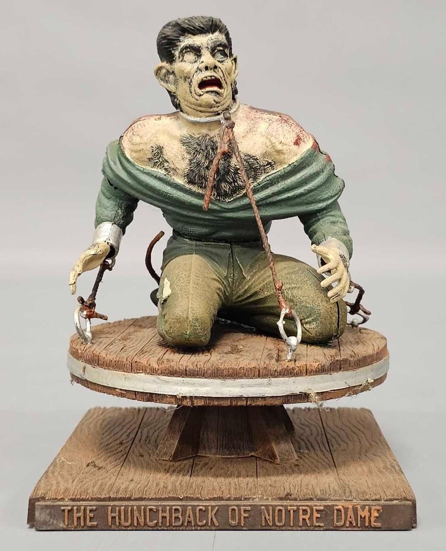 Built up 1963 Aurora Hunchback of Notre Dame model kit (1 of 6)