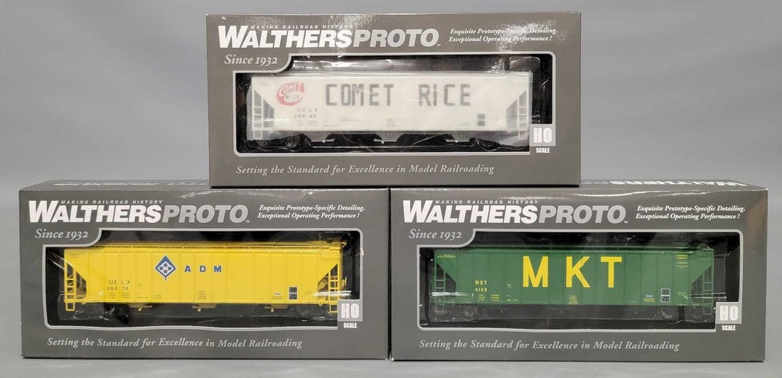 Three Walthers Proto HO 58' Evans 4780 cu ft 3 bay covered hoppers in original boxes (1 of 8)