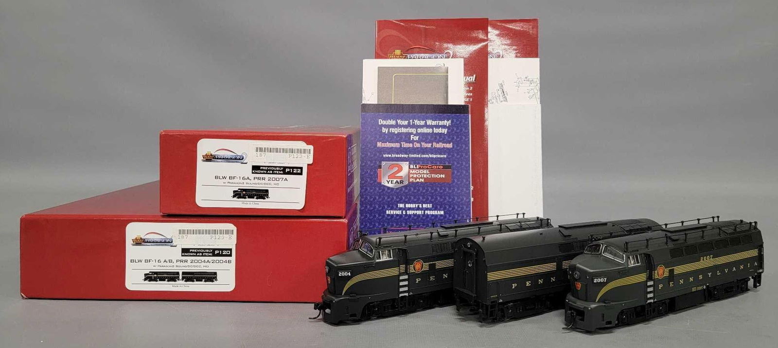 Mint Broadway Limited HO scale Pennsylvania 2004A / 2004B / 2007A diesel ABA set in OBs (1 of 12)