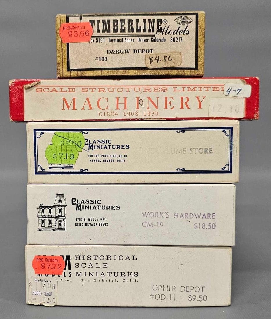Four unbuilt vintage HO scale craftsman kits (1 of 6)