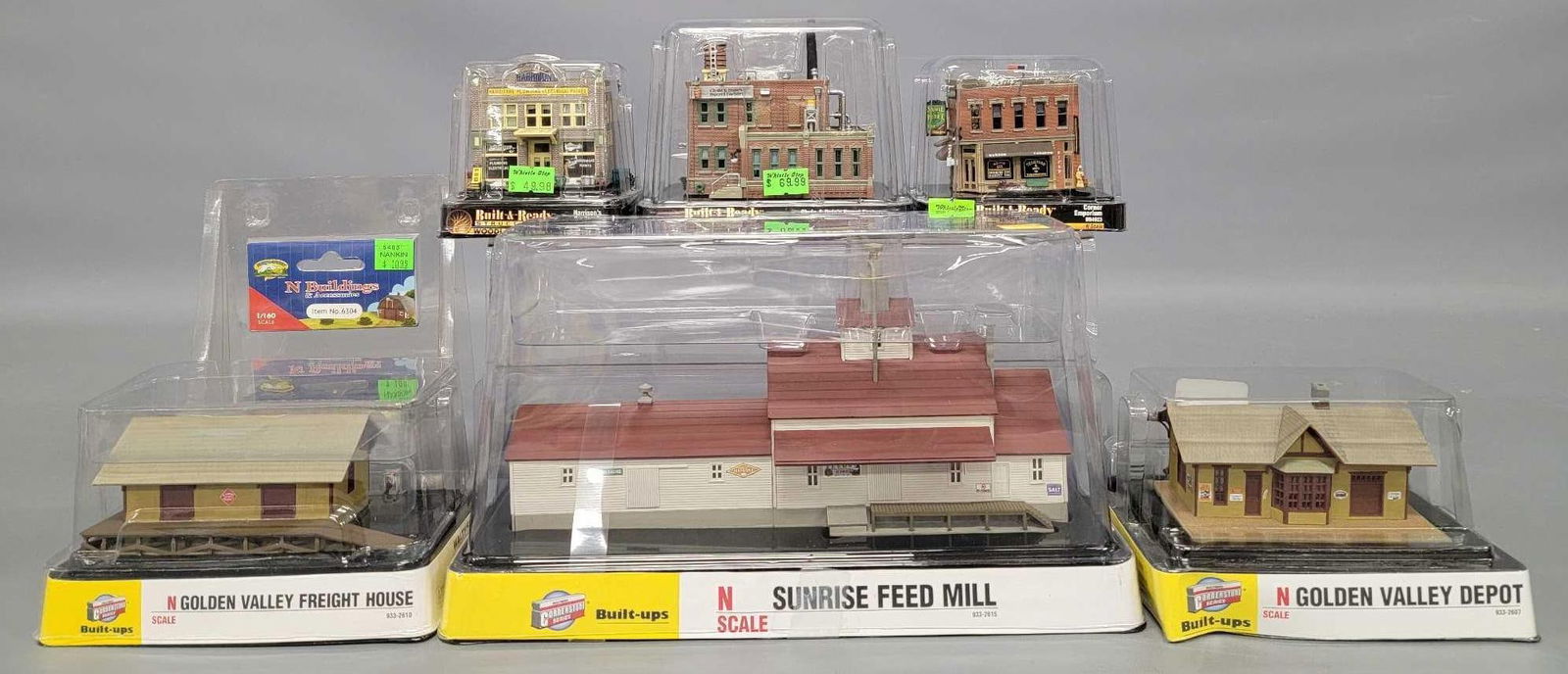Group O Gauge Pre Built N Scale Buildings In Original Boxes Auction