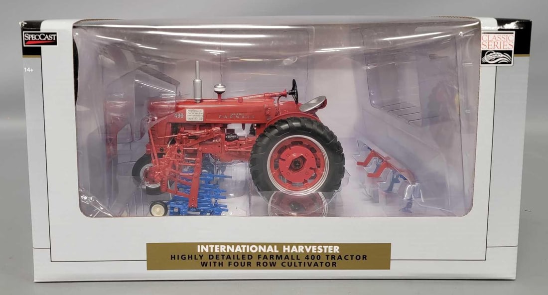 2019 Spec Cast 1/16 Farmall 400 with front end cultivator in OB Newton Count Punkin Vine Fair: 2019 Spec Cast 1/16 Farmall 400 with front end cultivator in original box, Newton County Punkin Vine Fair 100th anniversary, numbered 008 but uncertain as to how many were made. Mint in a near mint or