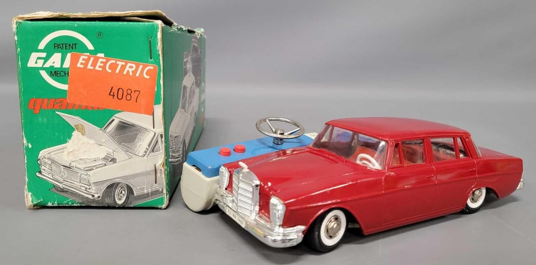 Gama battery operated plastic Mercedes Benz remote control car in original box: Gama battery operated plastic Mercedes Benz remote control car in original box. Car is in excellent condition and still has the hont. Odo It has been tested with two C batteries and works nicely and c