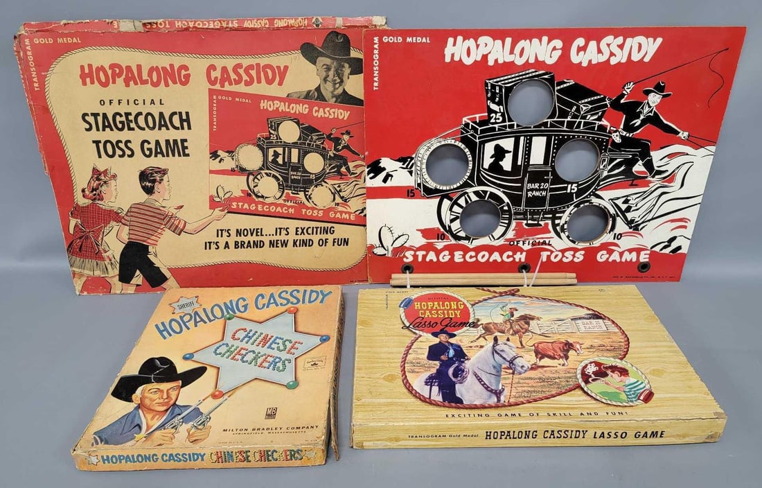 Three vintage Hopalong Cassidy games with original boxes: Three vintage Hopalong Cassidy games with original boxes to include Chinese Checkers, lasso Game and Stagecoach bean bag toss game with a rough original box and no bean bags as seen in the photos.
