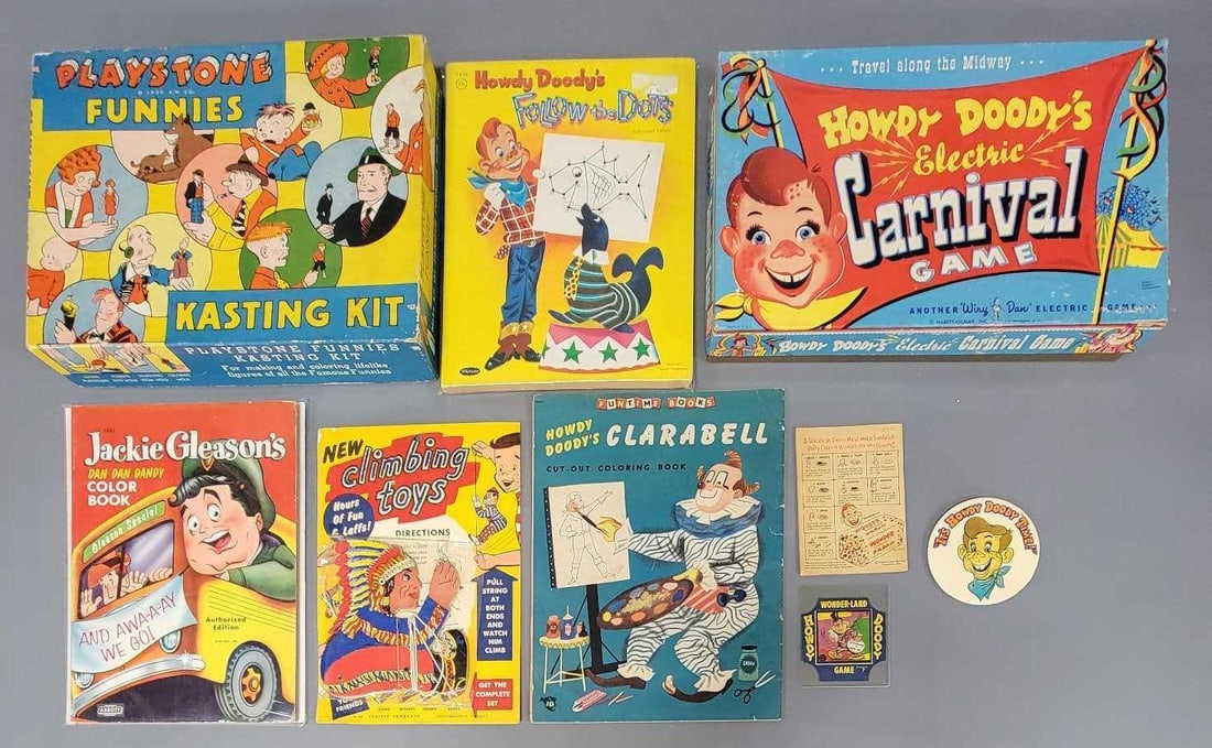 Group of 1950's childrens toys and coloring books Howdy Doody Jackie Gleason: Group of 1950's childrens toys and coloring books to include a Howdy Doody electric carnival game, follow the dots book and Clarabell coloring book, pinback button and other smalls, Jackie Gleason