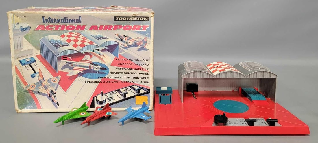 Tootsietoy International Action Airport in original box 1751: Tootsietoy International Action Airport in original box, stock number 1751. Toy is plastic with four moving parts, nothing is broken and comes with three mint die cast jets as seen in the photos. The 