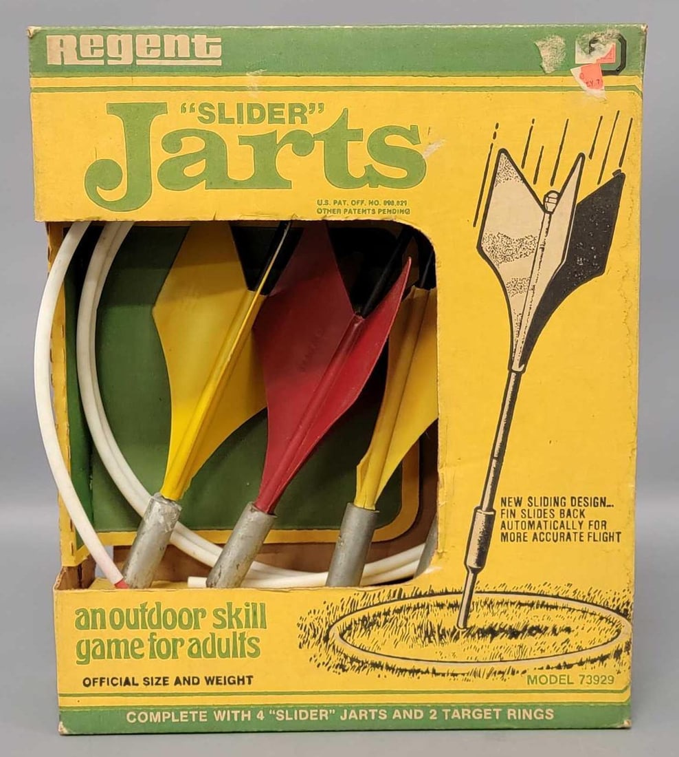 Regent Slider Jarts in original box: Regent Slider Jarts in a very good original box, one of the yellow Jarts has a broken fin, the other yellow Jart has had the end glued back on as seen in the photos.
