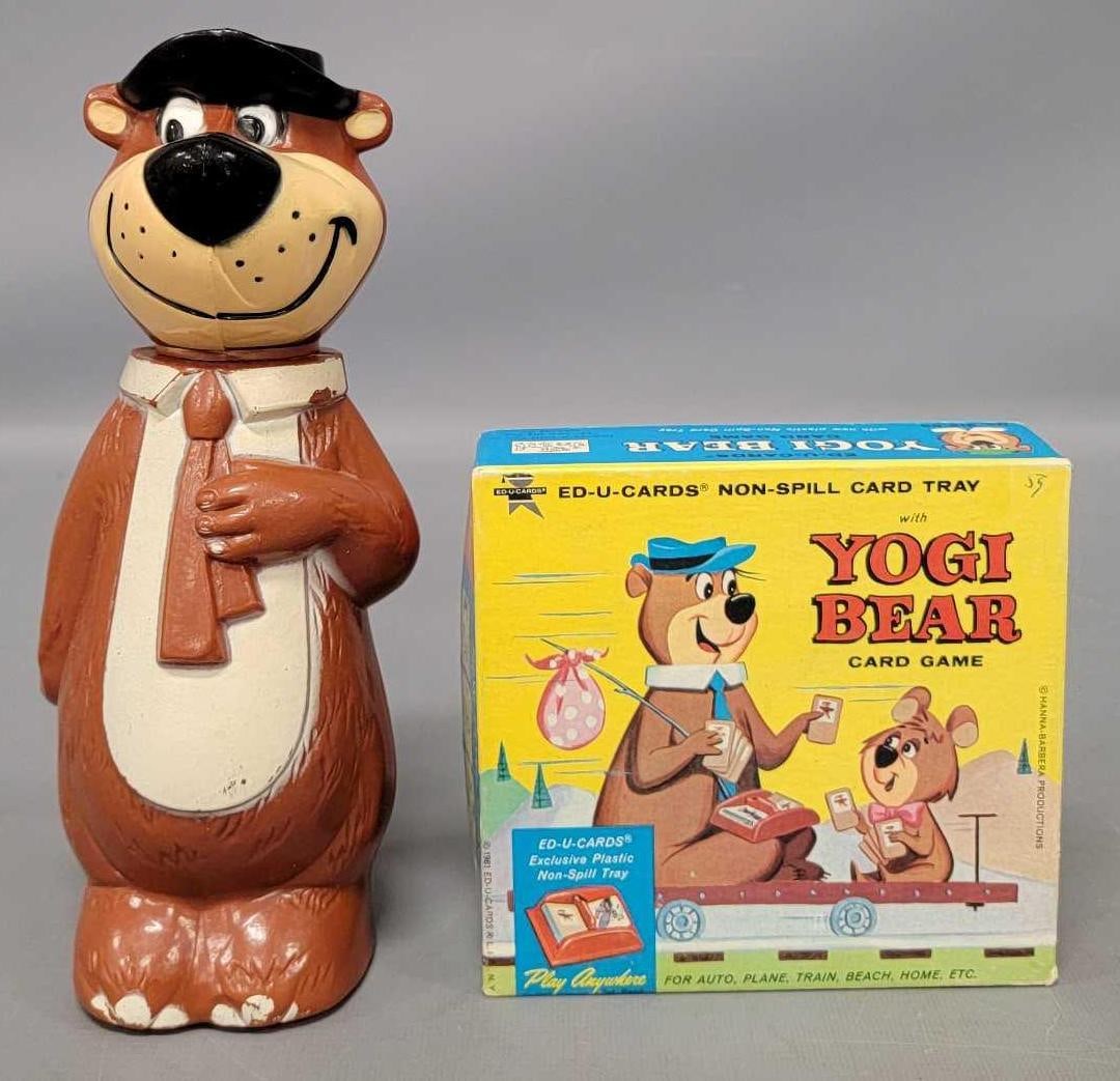 Yogi Bear Ed-U-Cards in original box plus a Knickerbocker bank: Yogi Bear Ed-U-Cards in original box plus a Knickerbocker bank, all in excellent condition as seen in the photos.
