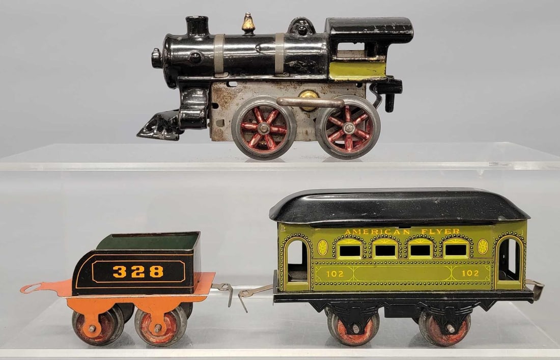 Early American Flyer Edmonds-Metzel clockwork cast iron locomotive train set (1 of 6)
