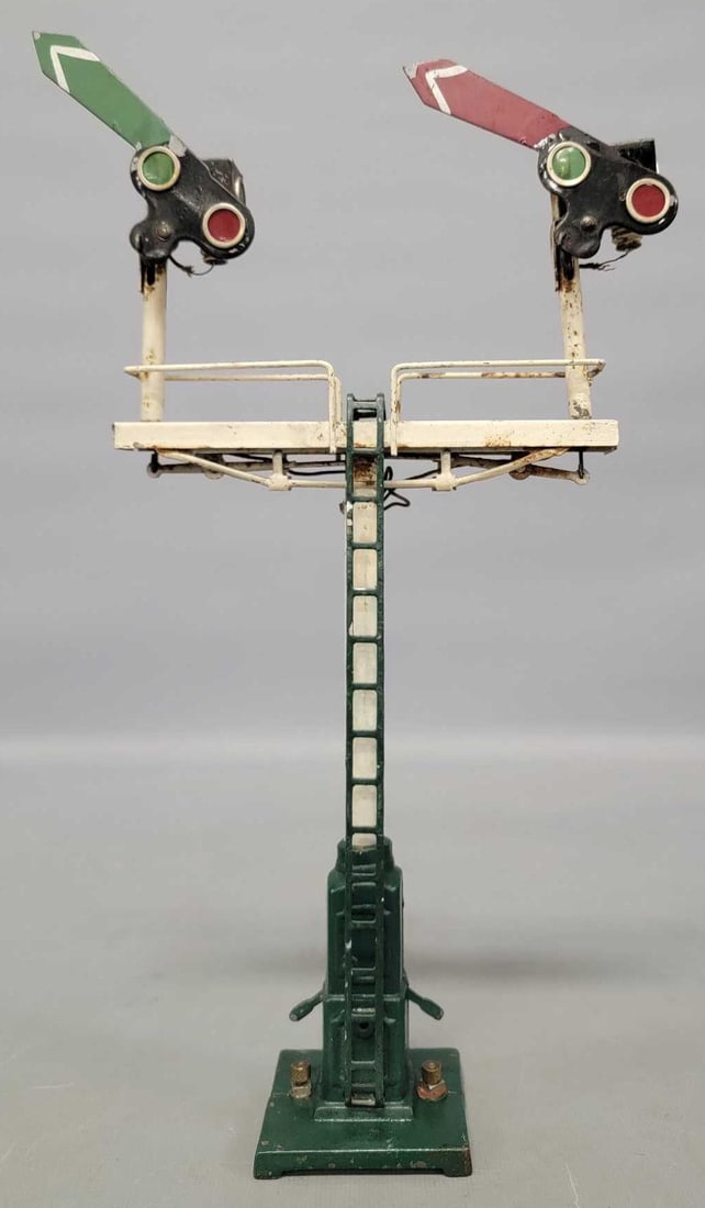 Ives standard gauge 302 double arm illuminated semaphore (1 of 6)
