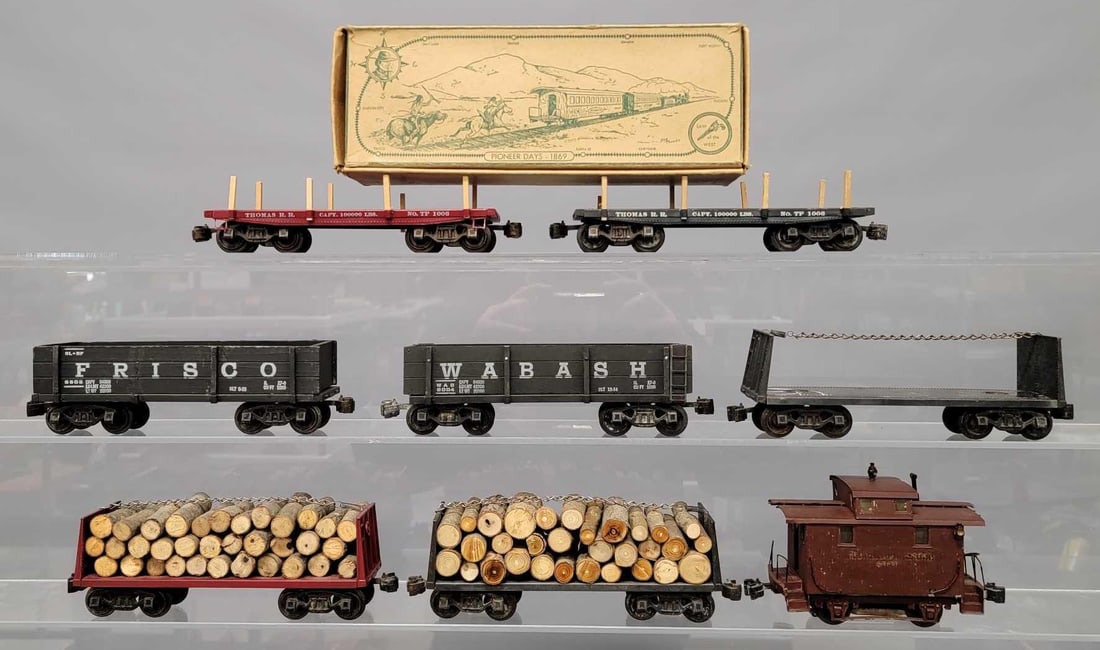 Eight Thomas Industries O gauge freight cars with one original box (1 of 9)