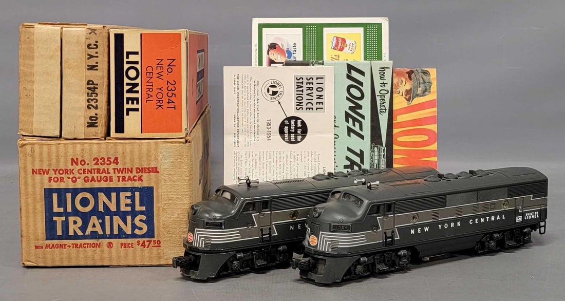 Lionel postwar O 2354 New York Central F-3 diesel locomotive AA set in master carton (1 of 14)