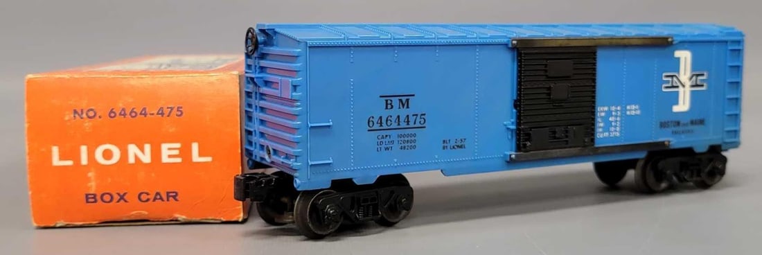 Lionel postwar O 6464-475 type IV Boston & Maine box car in original box: Lionel postwar O 6464-475 type IV Boston and Maine box car in original box. Car shows very light run time and is C78 with one slightly faded side in an excellent original box as seen in the photos.