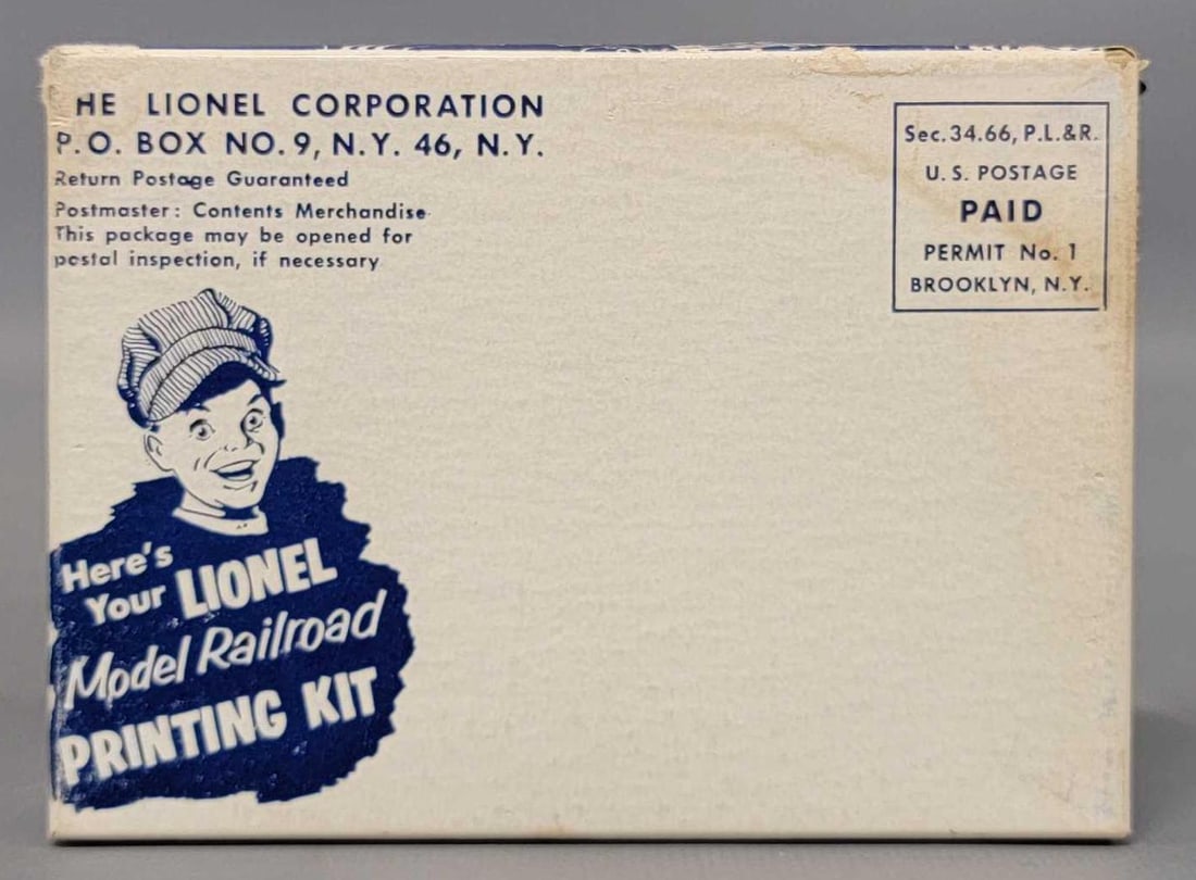 Factory sealed Lionel postwar O printing kit: Factory sealed Lionel postwar O printing kit, nice but does have a partially opened box along one edge but still has never been opened as seen in the photos.