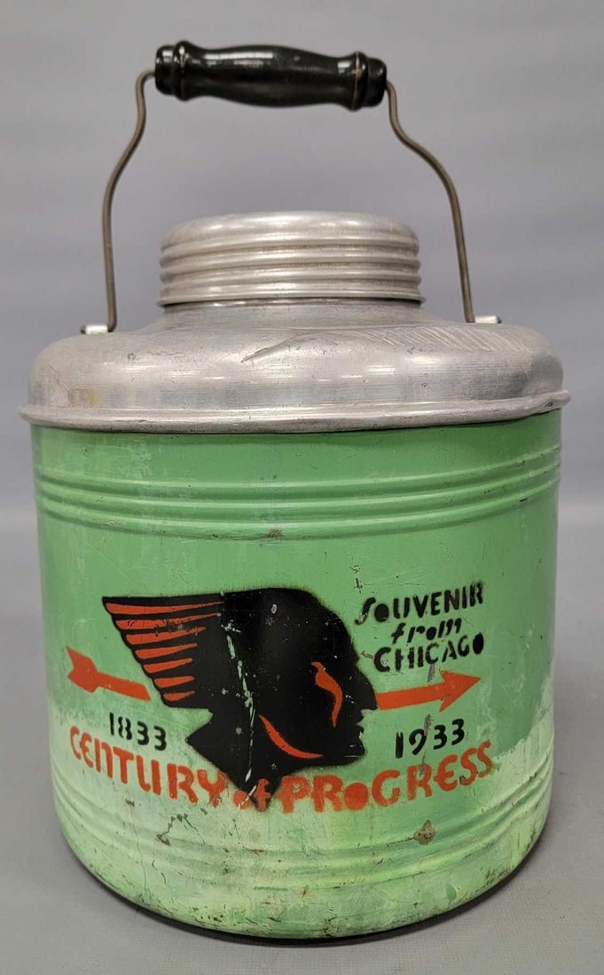 1933 Chicago Worlds Fair Cooler (1 of 7)