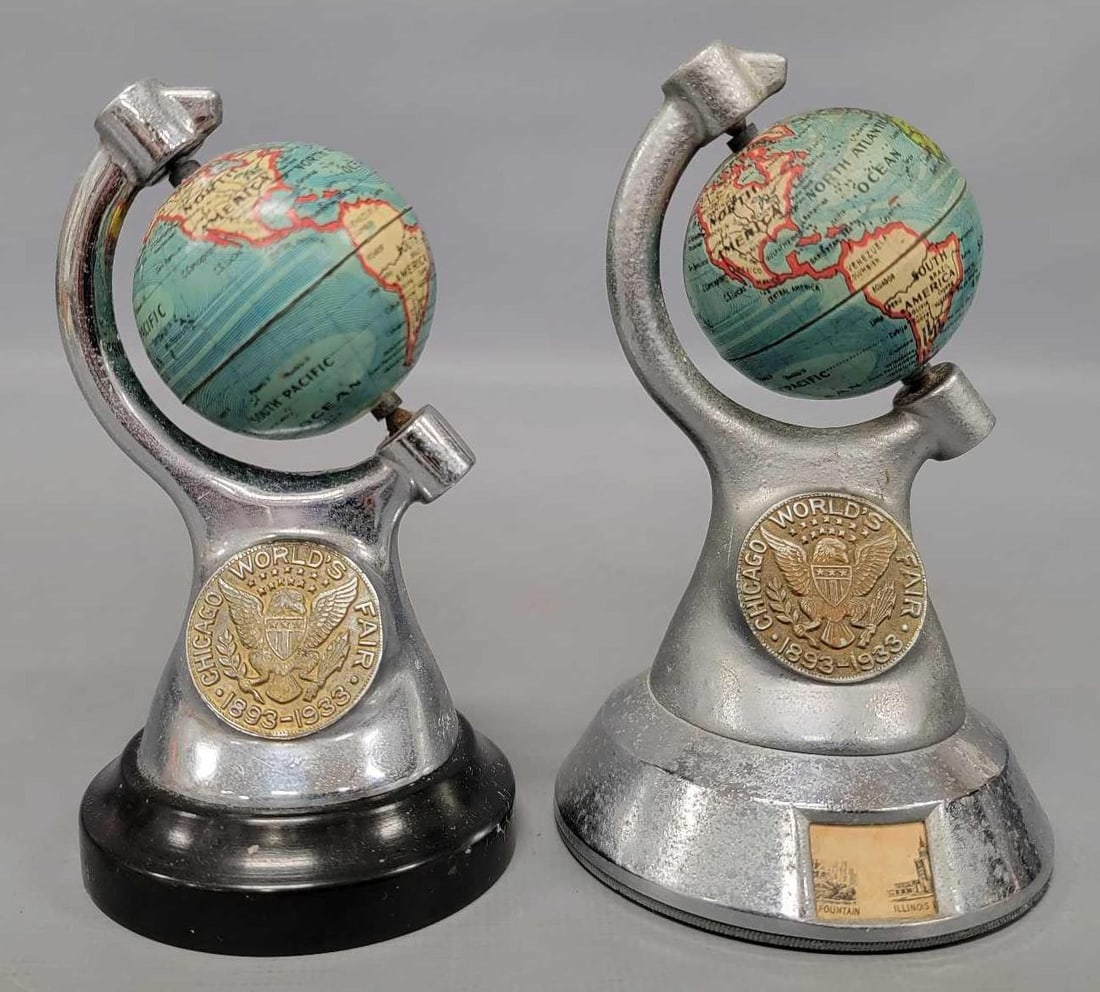 two Chicago Worlds Fair small spinning globes (1 of 6)