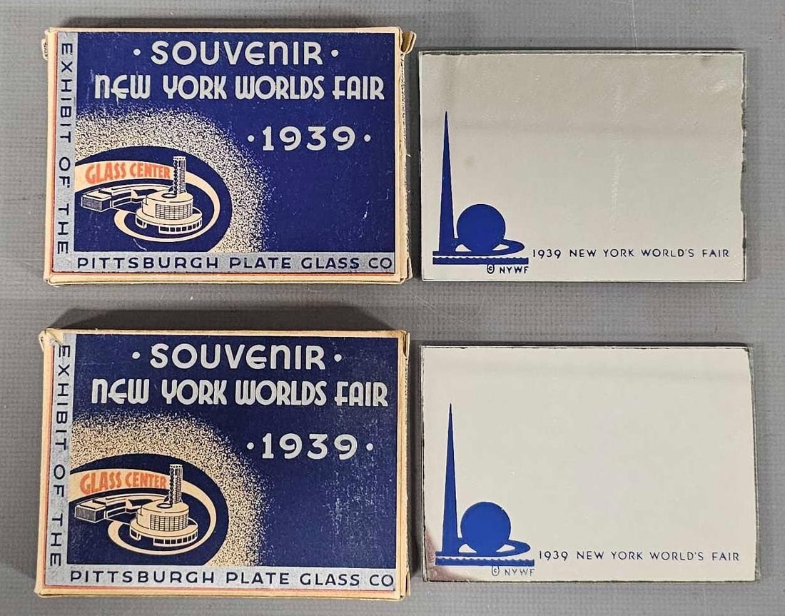 Two 1939 New York World's Fair pocket mirrors in original boxes (1 of 3)