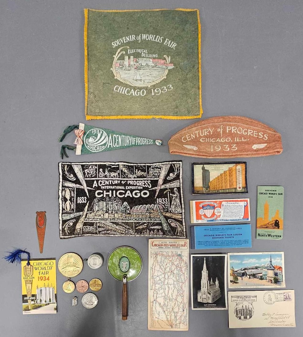 Group of mixed ephemera Chicago World's Fair memorabilia (1 of 10)