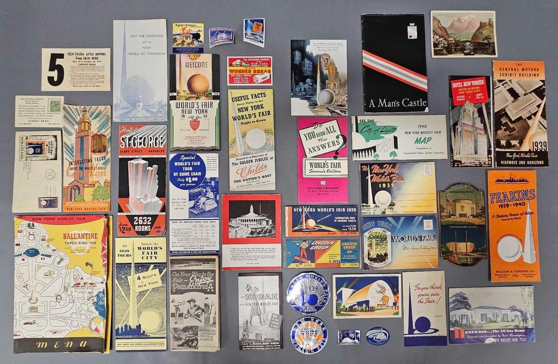 Group of ephemera from the Chicago and New York World's Fairs (1 of 12)