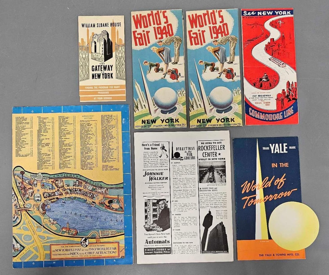 Mixed group of lodging and attractions ephemera from the 1939 New York World's Fair: Group of lodging and attractions ephemera from the 1939 New York Worlds Fair consisting of The New Yorkers Map and Index Yale and Towne etc in very good to excellent condition as seen in the photos.